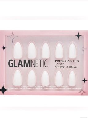 Glamnetic Reusable Press-On Nails in Angel (white) Short Almond Shape